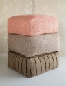 Pouf carré rose saumon en coton - 60 x 60cm